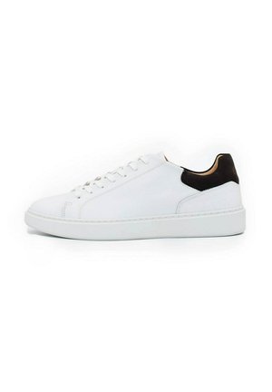 Finsbury DAIM DAYTONA - Baskets basses - blanc