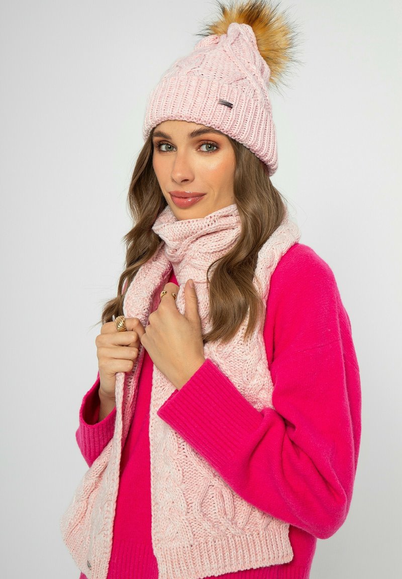 WITTCHEN SET - Bufanda - pink