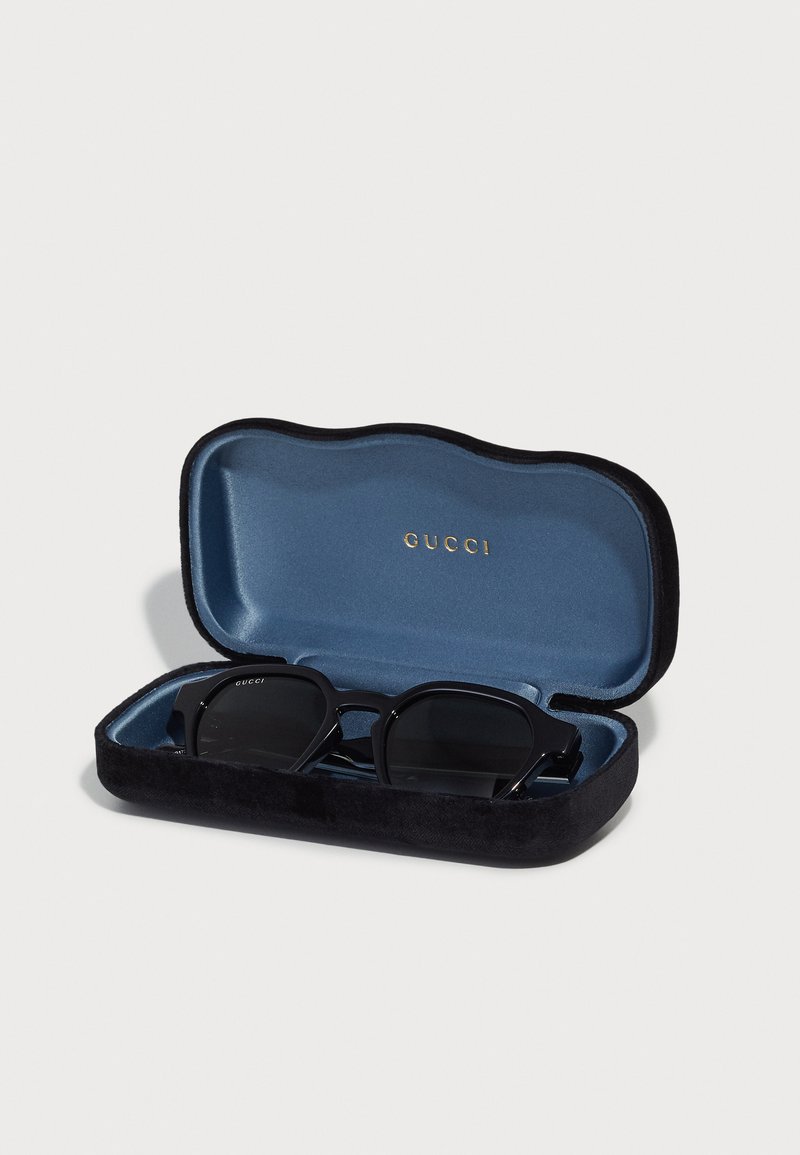 Gucci Lunettes de soleil - black/crystal/grey