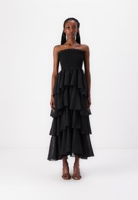Vero Moda VMDELILAH SMOCK RUFFLE - Robe de cocktail - black