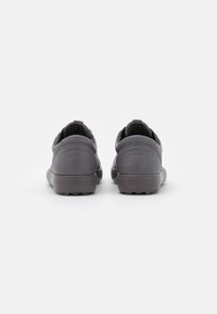 ECCO Baskets basses - grey