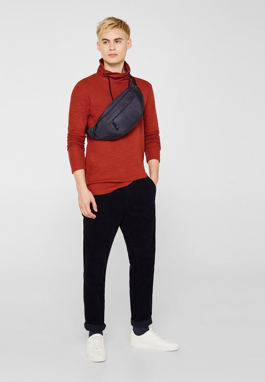edc by Esprit MIT TUNNELKRAGEN Sweatshirt orange Esprit MIT TUNNELKRAGEN Sweatshirt greygrau Zalando.at
