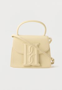 Neselectat, vanilla cream