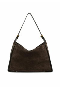 Bruine suede handtas met een gebogen lichaam, donkere leren accenten en een verstelbare strap. Voorzien van ritssluitingen aan de zijkanten en gouden hardware.