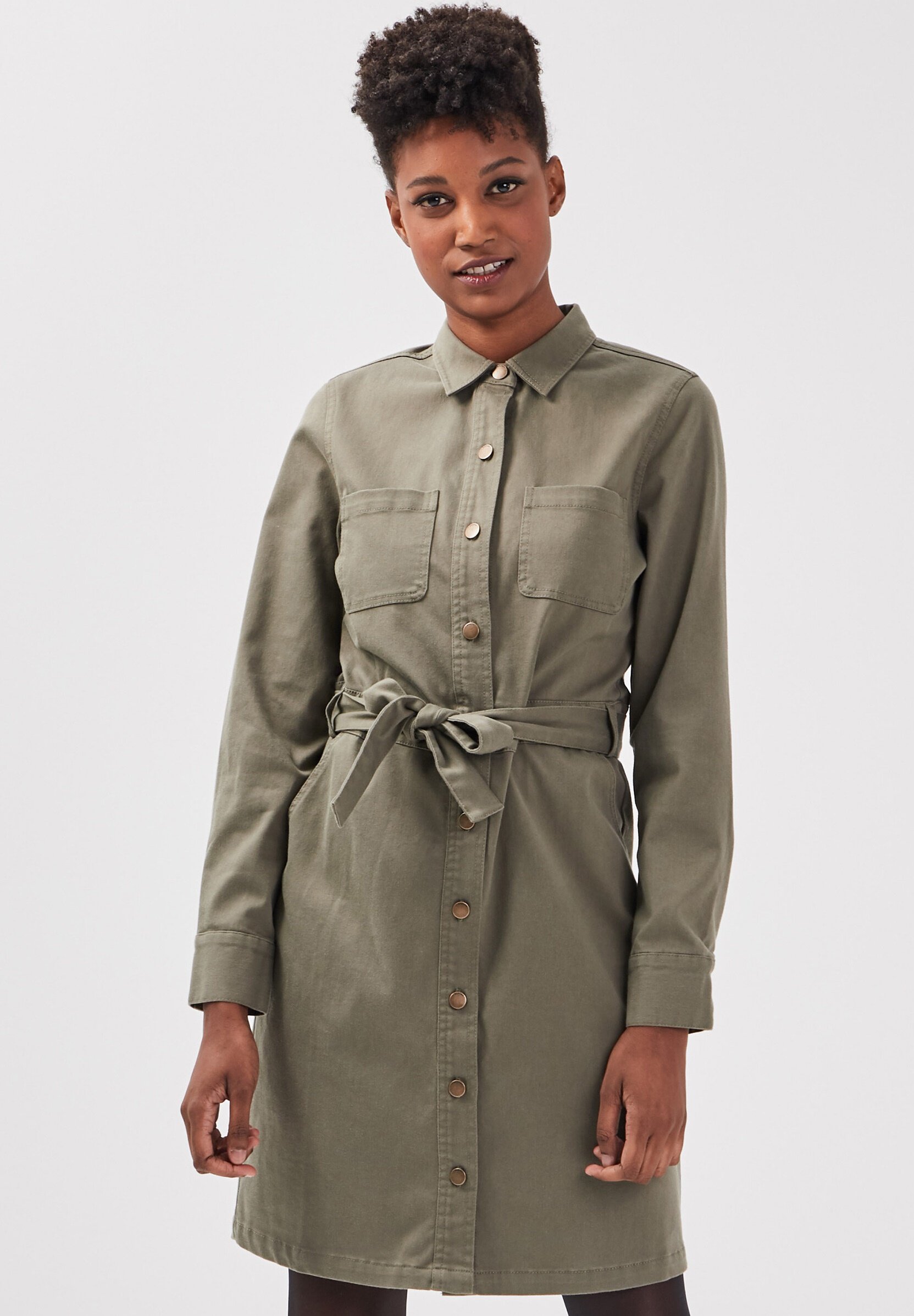 Donna MIT GÜRTEL - Abito a camicia Donna MIT GÜRTEL - Abito a camicia