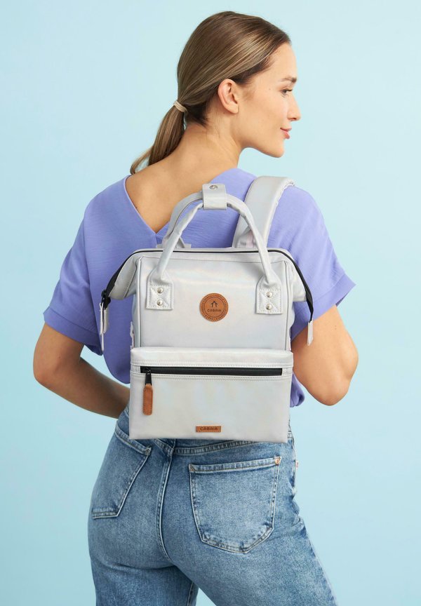 TAGES ADVENTURER S IRIDESCENT - Tagesrucksack - rennes