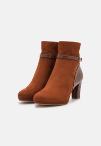 Tamaris Botines de tacón - cognac