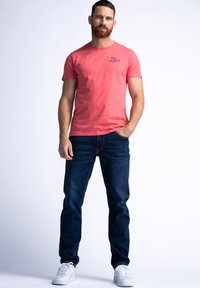 Petrol Industries Jednoduché tričko - faded melon