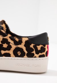 MICHAEL Michael Kors Sneakersy niskie