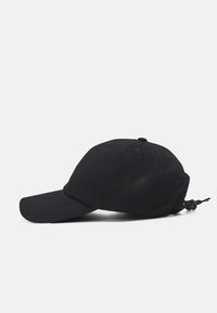 Mads Nørgaard SHADOW - Boné - black
