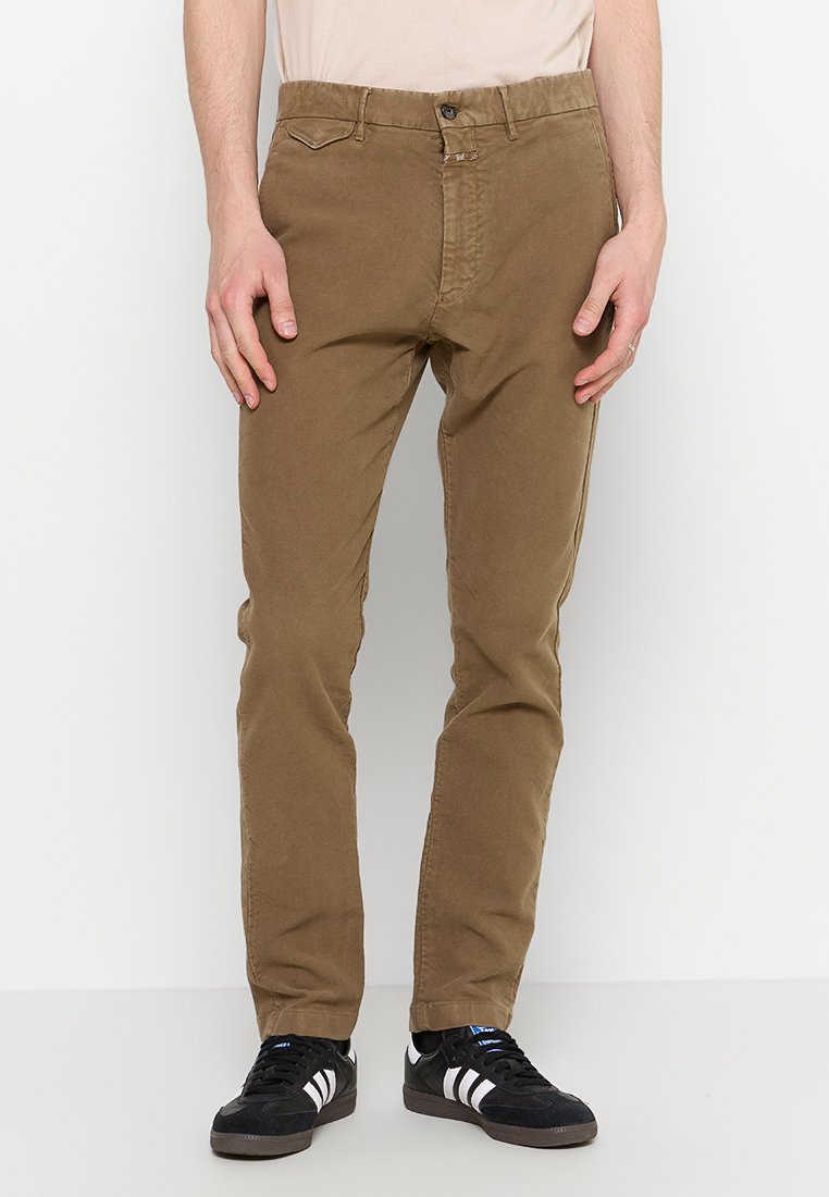 closed Chino lichtbruin