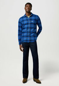 Wrangler PKT - Camicia - icy indigo