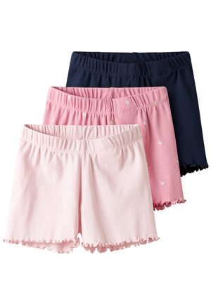 Trijų porų mergaičių šortai su elastinga juosmens dalimi: tamsiai mėlyni, rožinės spalvos su baltais širdelės raštais ir šviesiai rožiniai su rauktais kraštais.