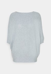 Unselected, blue fog melange