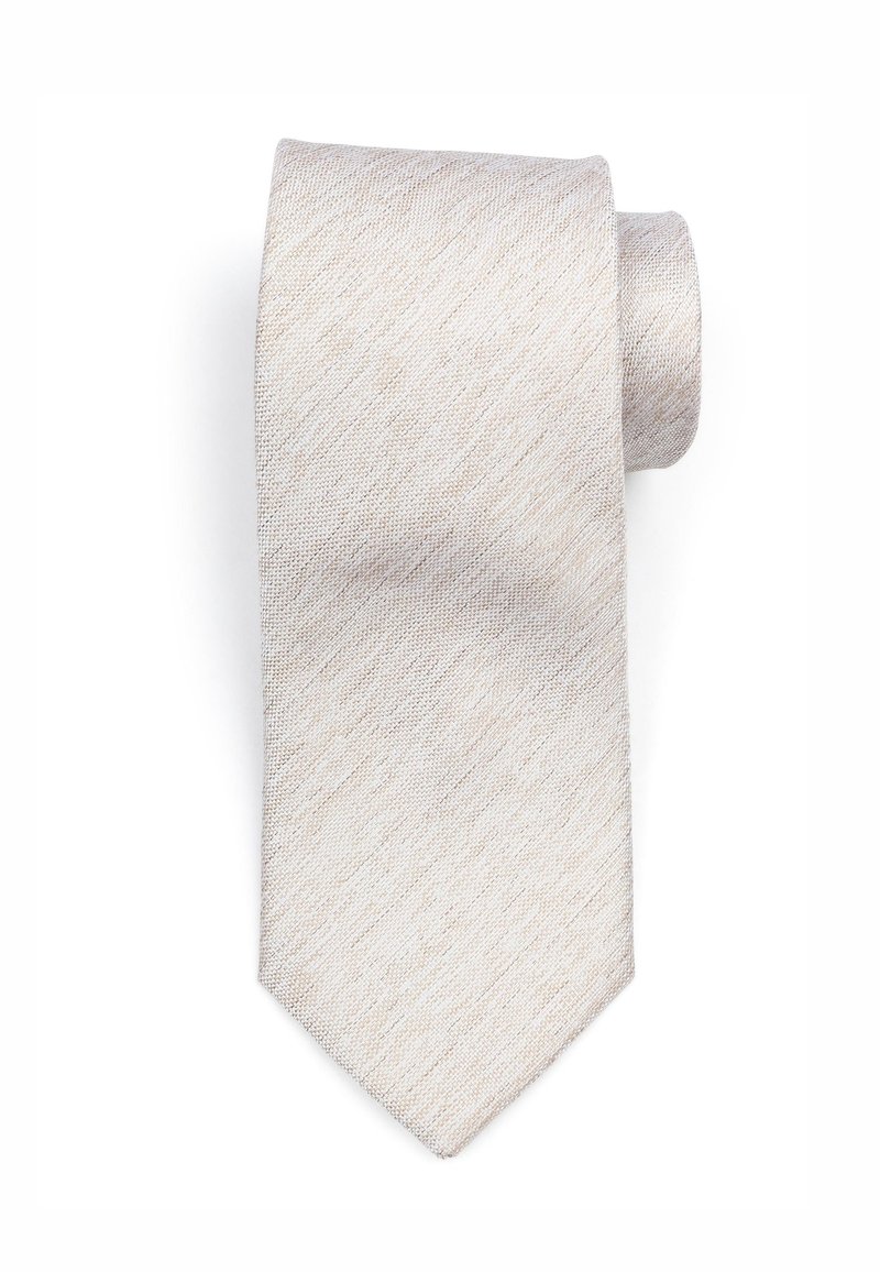Beige stropdas van gestructureerde stof, met een taps toelopende punt en een opgerold ontwerp voor eenvoudige opslag. Gladde oppervlakte met een lichte glans.