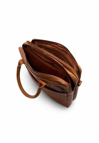 Braune Lederhandtasche mit zwei Reißverschlussfächern und einem oberen Griff, mit einer glatten Textur und einem klaren Design. Gefüttertes Innenleben mit zusätzlichen Taschen.