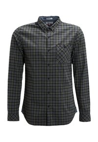 Groen en zwart geruit shirt van geweven stof. Heeft een button-down kraag, lange mouwen en een borstzak met een logo detail.