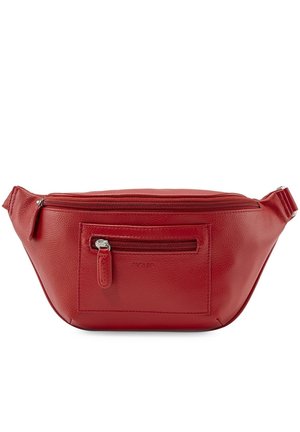 Sac banane en cuir rouge avec deux compartiments zippés et une bandoulière réglable, présenté sur fond blanc.