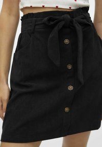 Vero Moda Falda acampanada - black