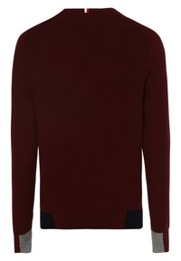 Suéter de punto burdeos con mangas largas, escote en v y detalles en gris y negro en los puños y el dobladillo. Tejido texturizado, sin estampados.