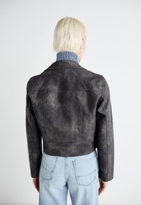 ONLY ONLMACY WASHED BIKER - Jakna iz umetnega usnja - phantom