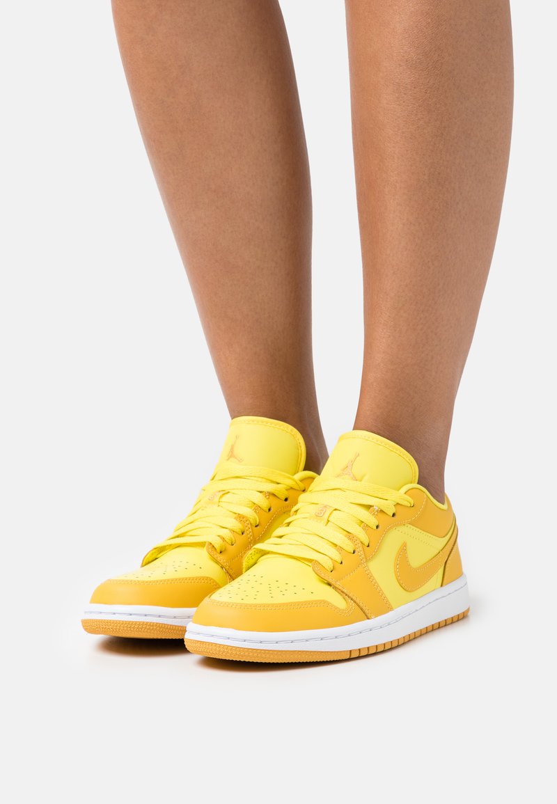 Jordan AIR JORDAN 1 - Sapatilhas - yellow strike/pollen/white