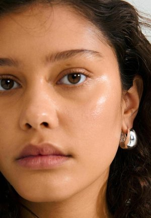 FREE - Earrings - silver-coloured