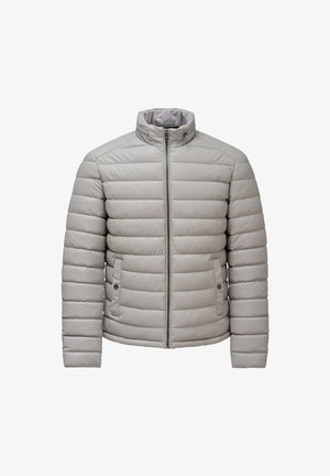 Chaqueta de plumas acolchada de color gris claro con cuello alto, cremallera frontal y bolsillos laterales con botón a presión, exhibida de frente sobre un fondo blanco.