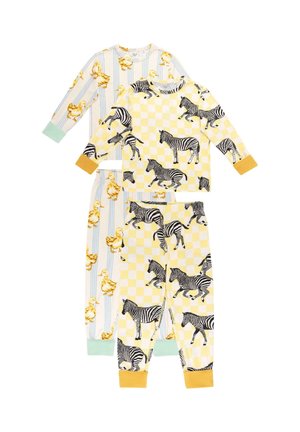 Zwei Sets Kinder-Schlafanzüge: eines mit gelben Enten auf blauen Streifen und grünen Bündchen, das andere mit schwarzen Zebras auf gelbem Schachbrettmuster und gelben Bündchen.