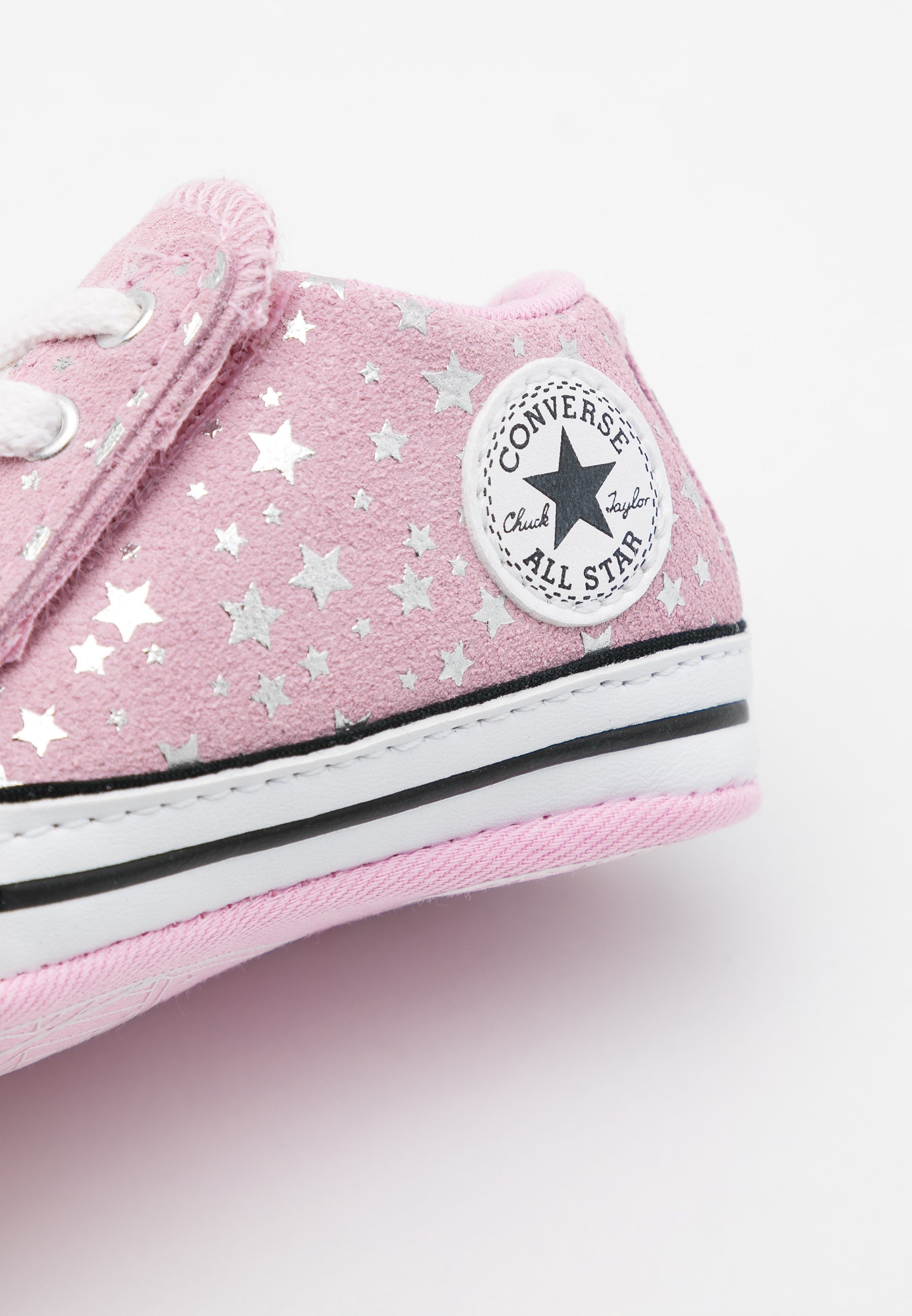 converses bebe