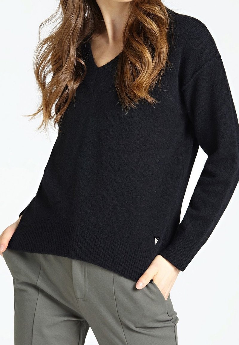 Guess Strickpullover - black