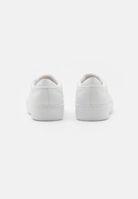 Gabor Comfort Tenisky - white