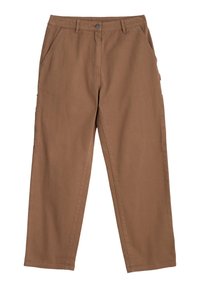 Pantalones cargo de algodón marrón con un diseño de pierna recta, que cuentan con dos bolsillos delanteros y un cierre de botón tonificado. Textura suave, sin patrones.