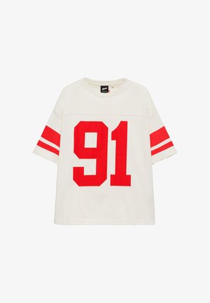 PULL&BEAR, T-SHIRT WITH STWD PATCH - T-shirt print - white