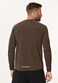 Endurance Langærmet T-shirt - wren