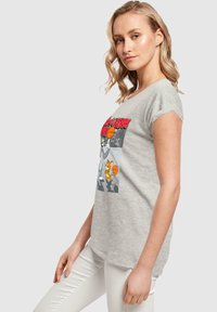 ABSOLUTE CULT TOM AND JERRY - BASKETBALL BUDDIES - T-shirts med print - heather grey