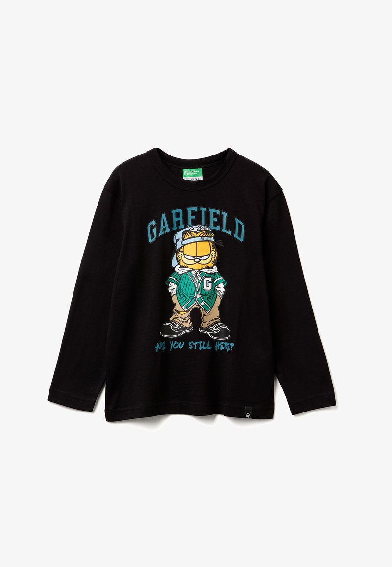 Czarny T-shirt z długim rękawem z nadrukiem przedstawiającym rysunkowego kota w zielonej kurtce i czapce, z napisem "GARFIELD, CZY WCIĄŻ TU JESTEŚ?"