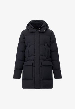 Zwarte gewatteerde pufferjas met een capuchon, een rits aan de voorkant en vier grote zakken, ontworpen voor wintergebruik.