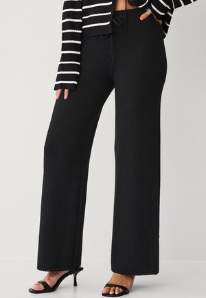 Trousers - schwarz