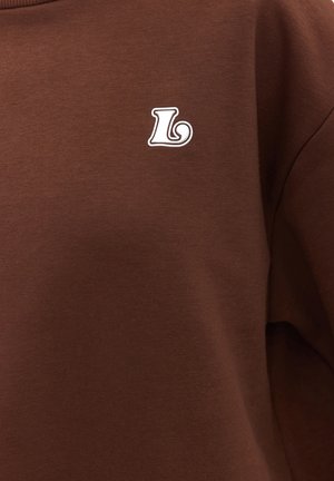 LOAVIES, T-shirt basique - brown