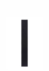 Pièce de tissu rectangulaire noire, texture lisse, finition mate, design long et étroit, adaptée à diverses applications.
