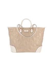 Quiltad beige toteväska med vita accenter, dubbla handtag och guldhardware. Broderad blommönster på huvudkroppen.