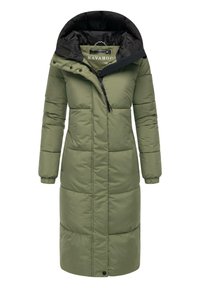 Lang polstret frakke i olivengrøn, med en sort hætte, lynlåslukning, elastiske manchetter og en quiltet tekstur. Kan vaskes i maskine.