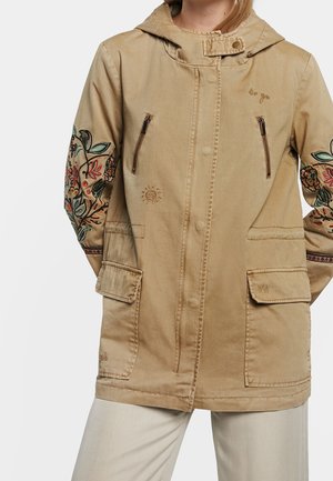 Parka - brown