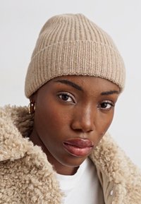 Tommy Hilfiger CHIC - Lue - camel melange