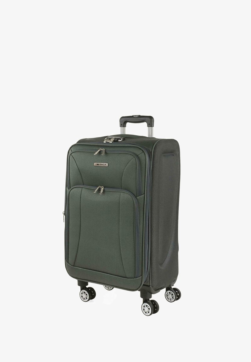 Maleta rígida de tela verde oscuro, con asa telescópica, doble cremallera y cuatro ruedas multidireccionales para facilitar su movilidad.