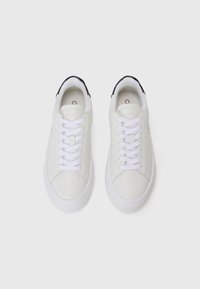 Calvin Klein Jeans Trainers - bright white/black