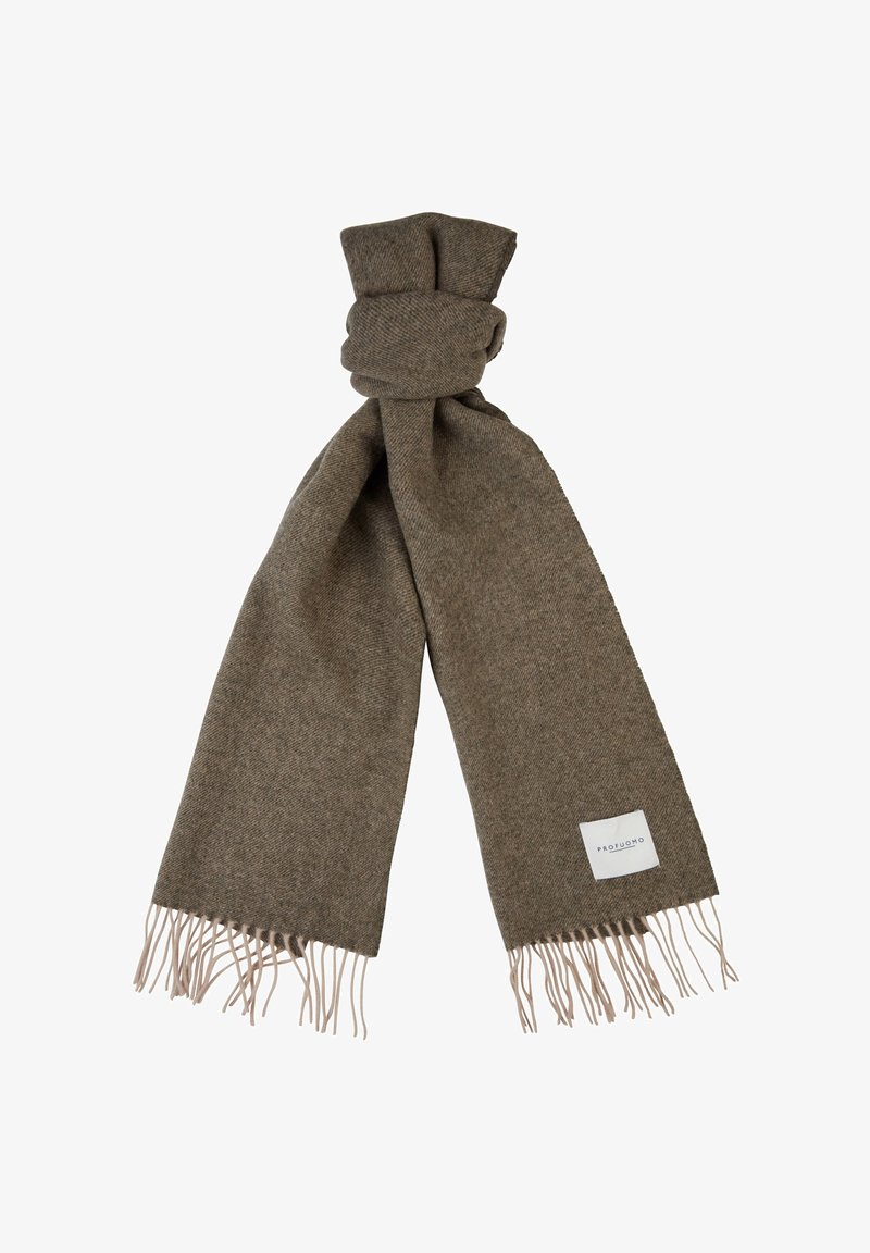 Brun uldscarf med en blød tekstur, frynset ender og et foldet design, med en hvid mærkeetiket synligt syet på den ene ende.