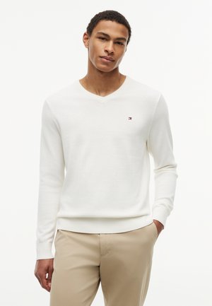 Tommy Hilfiger, ESSENTIAL - Neule - ivory petal