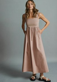 Next REGULAR FIT - Pulóverruha - stone